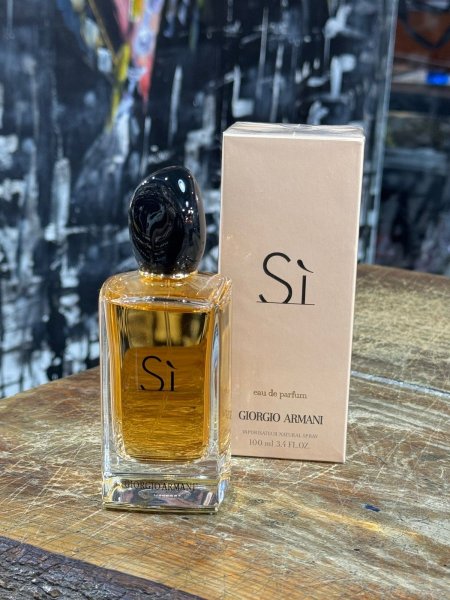 Giorgio Armani Sì Eau De Parfum
