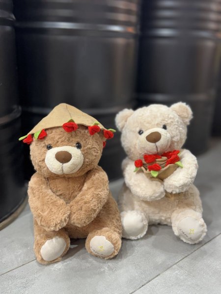 دب بوكيه ورد