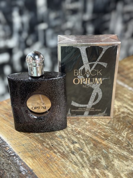 BLACK OPIUM