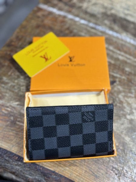 محفظة Louis Vuitton