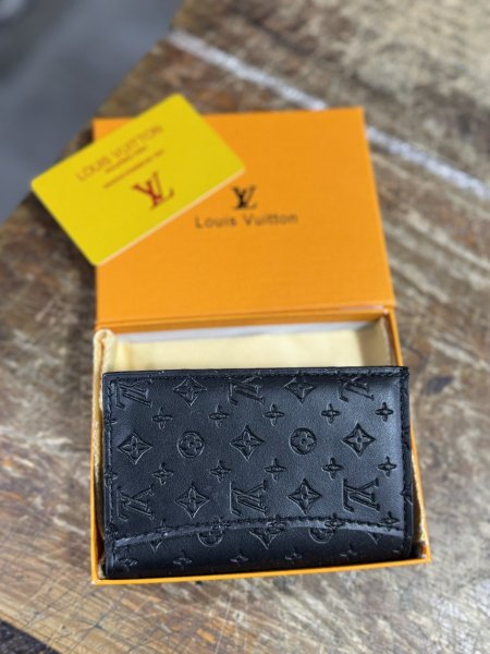محفظة Louis Vuitton