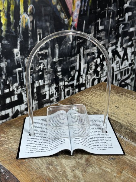 بوكس الكتاب اكريليك