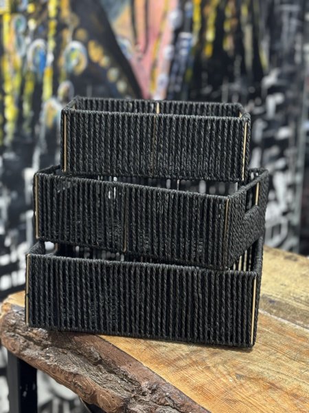 صندوق قش اسود