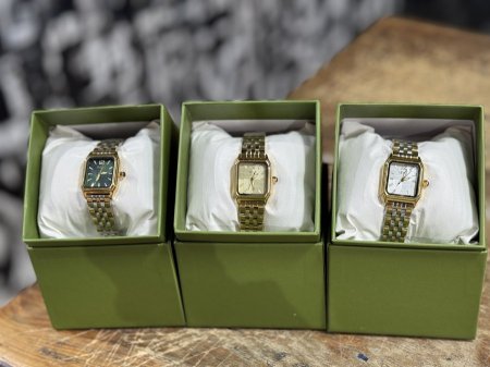 ساعة  IEKE ستاتي